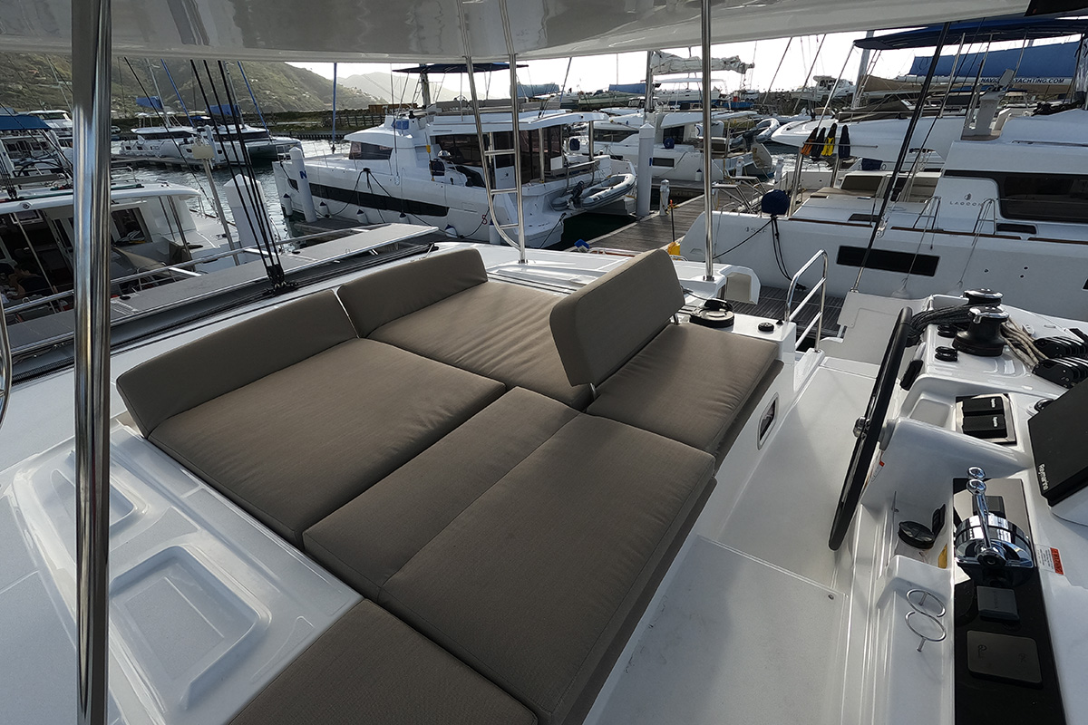 Lagoon 46 - 4 + 2 cab. — photo 34