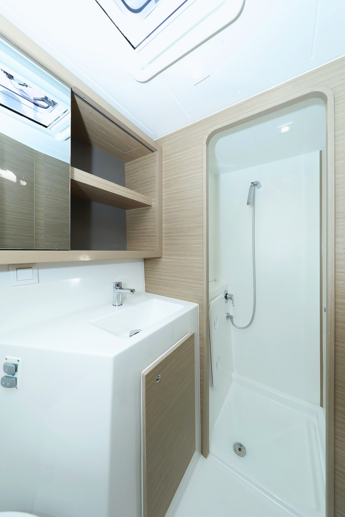 Lagoon 42 - 4 + 2 cab. — photo 20