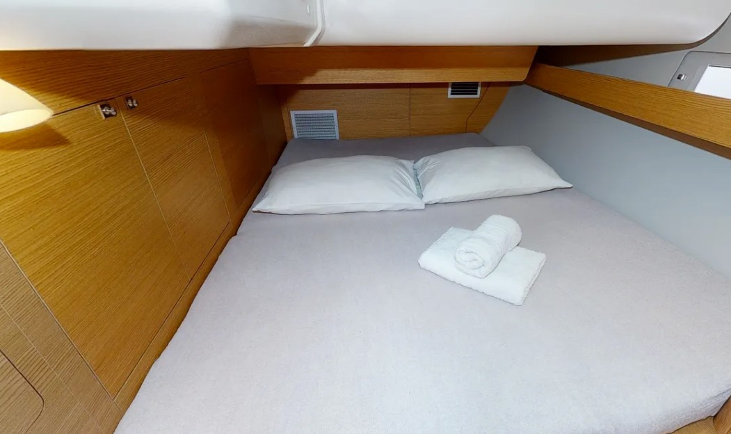 Dufour 460 GL — photo 13