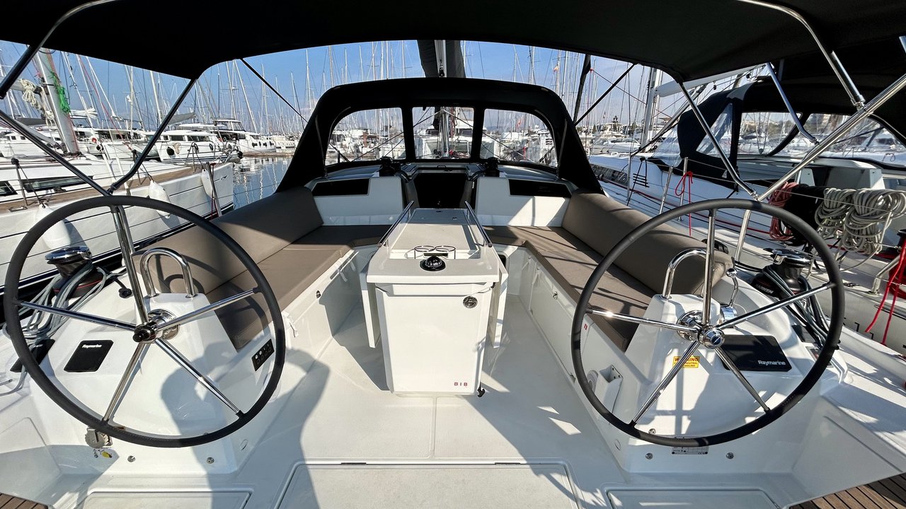Oceanis 40.1 — photo 6