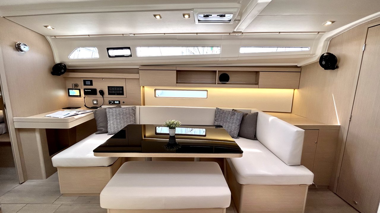 Oceanis 40.1 — photo 8