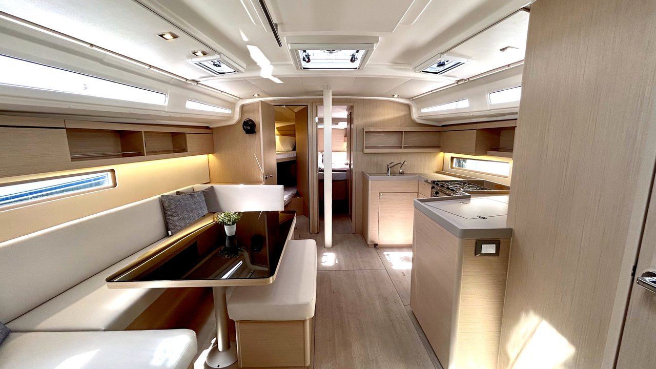 Oceanis 40.1 — photo 10