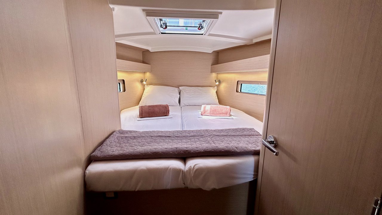 Oceanis 40.1 — photo 14