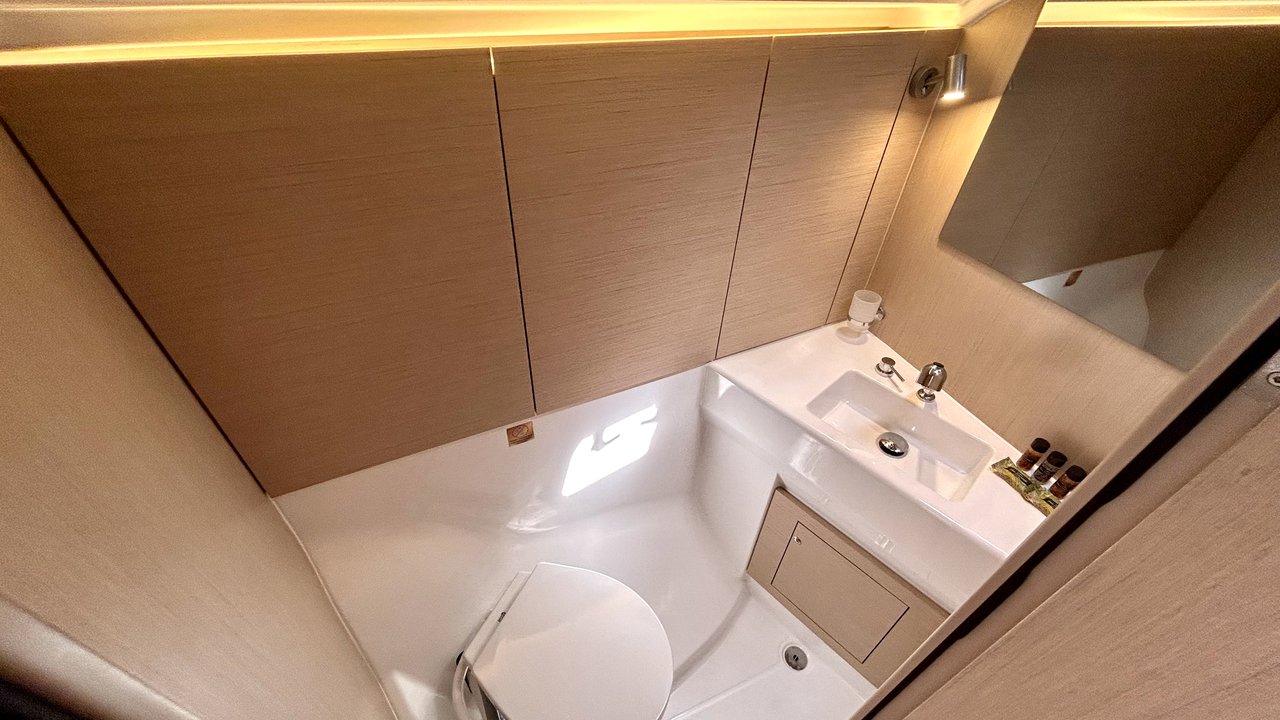 Oceanis 40.1 — photo 15