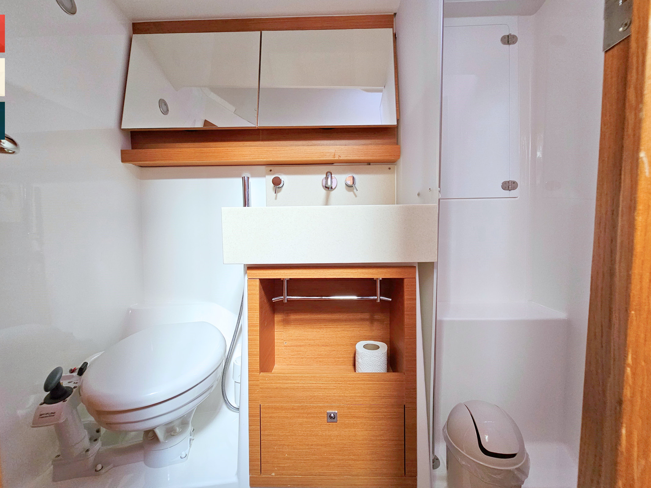 Dufour 530 - 5 + 1 cab. — photo 43