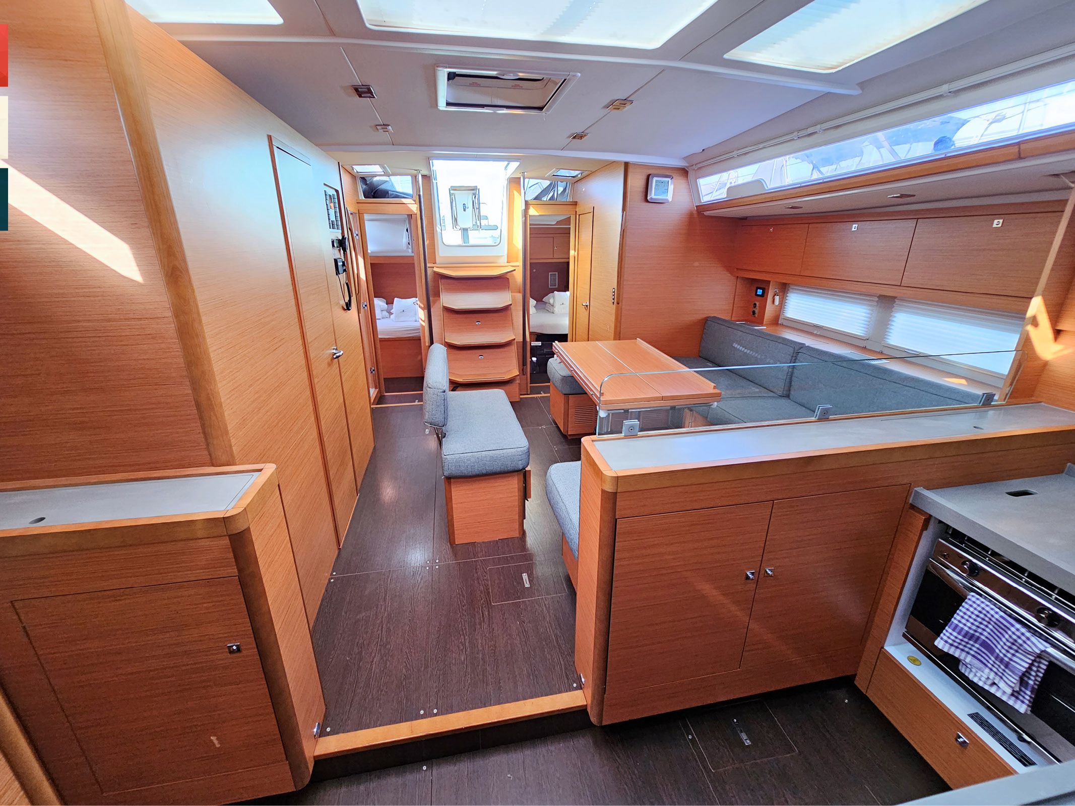 Dufour 530 - 5 + 1 cab. — photo 21