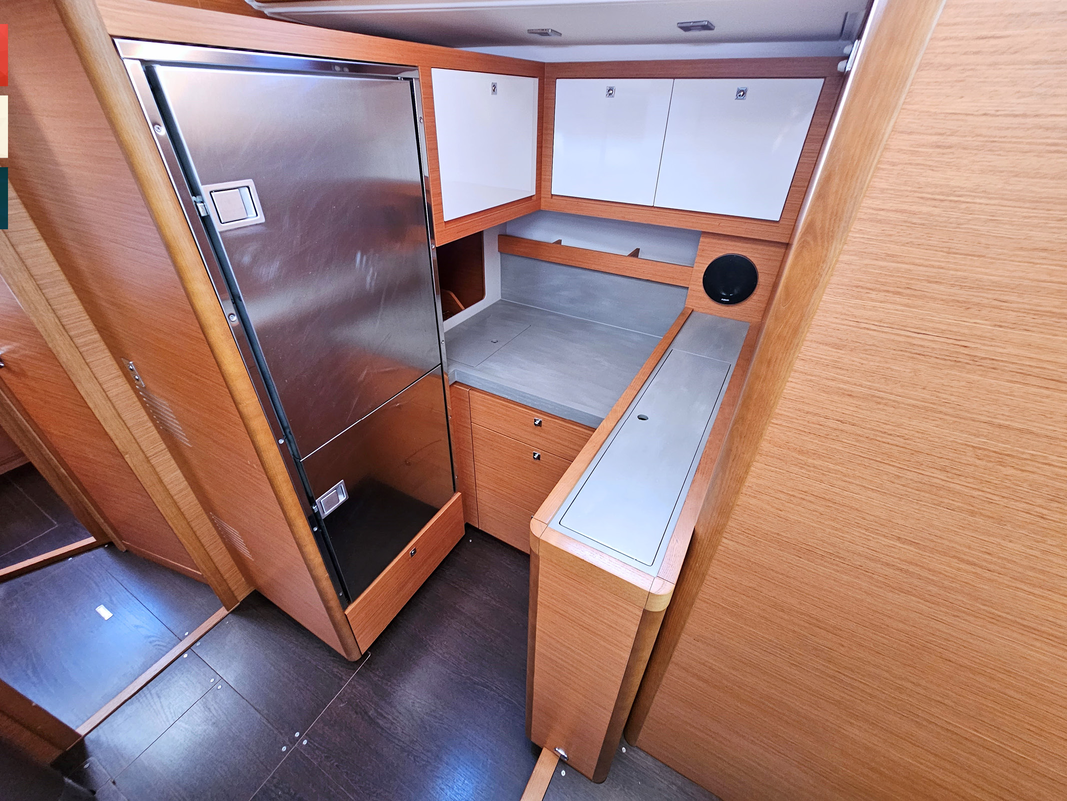 Dufour 530 - 5 + 1 cab. — photo 27