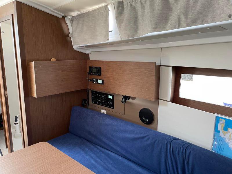 Oceanis 38.1 — photo 11