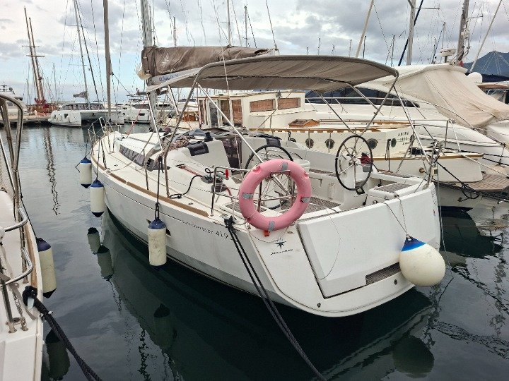 Sun Odyssey 419 - 3 cab. — photo 3