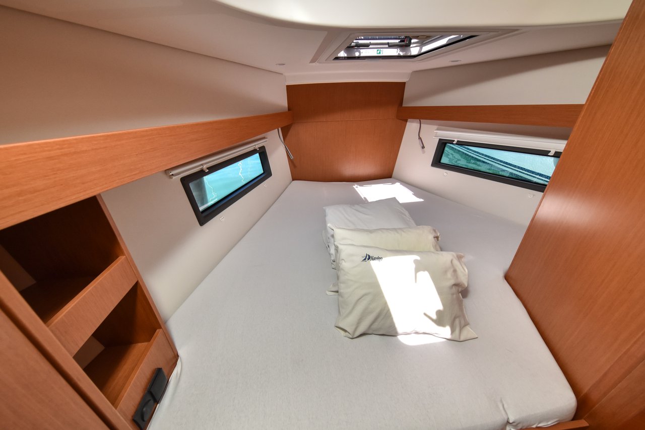 Bavaria C38 — photo 21