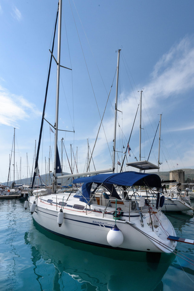 Bavaria 33 Cruiser — photo 3