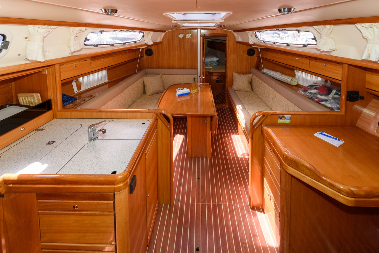 Bavaria 34 Cruiser - 2 cab. — photo 7