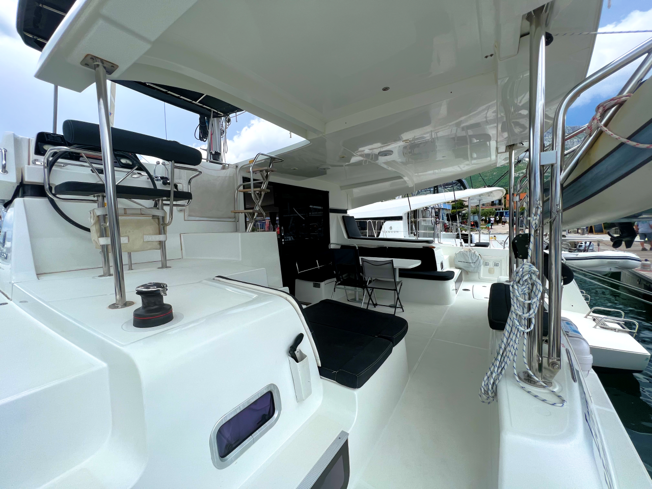 Lagoon 42 - 4 + 2 cab. — photo 5