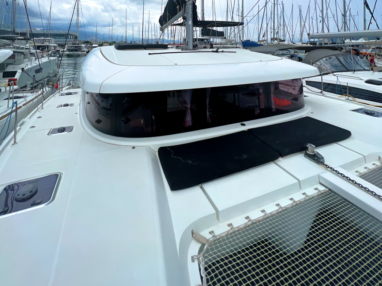 Lagoon 42 - 4 + 2 cab. — photo 7