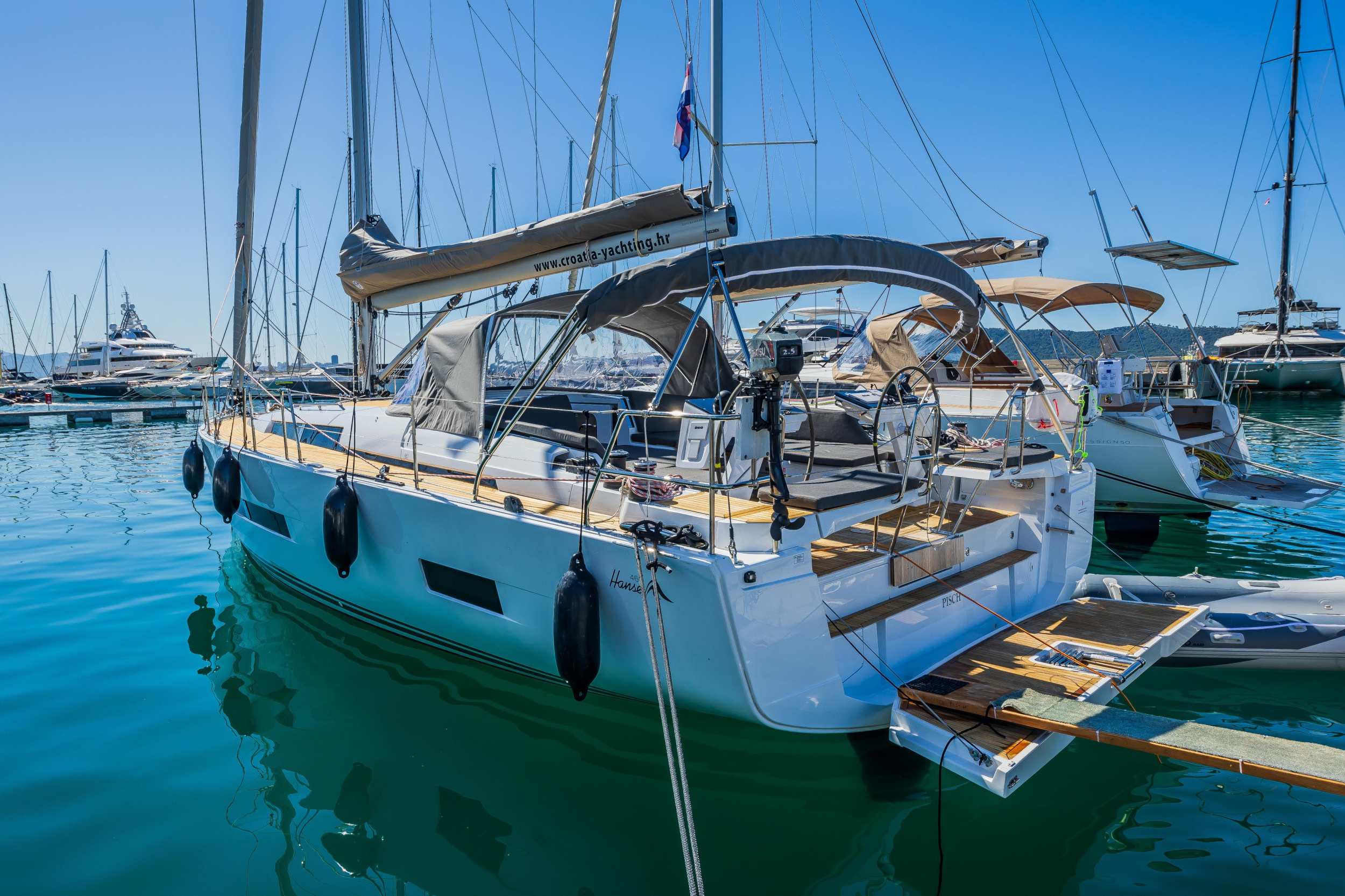 Hanse 460 - 3 cab — photo 1