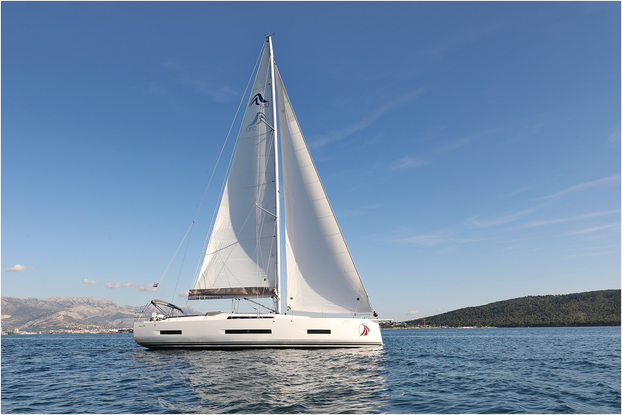 Hanse 510 - 5 + 1 cab. — photo 9