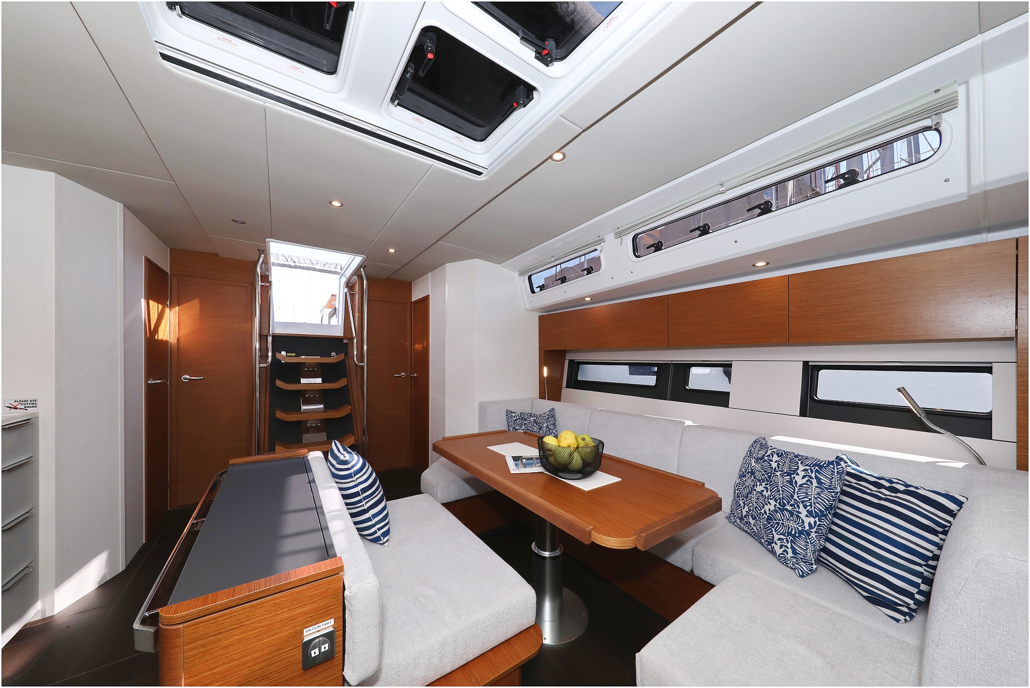 Hanse 510 - 5 + 1 cab. — photo 15