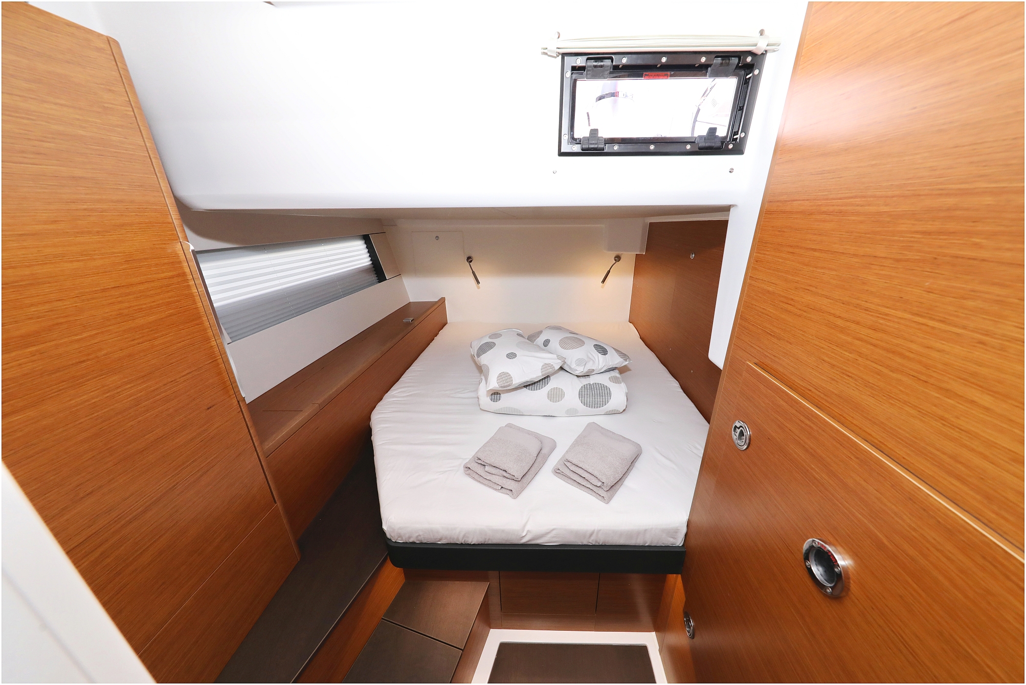 Hanse 510 - 5 + 1 cab. — photo 21