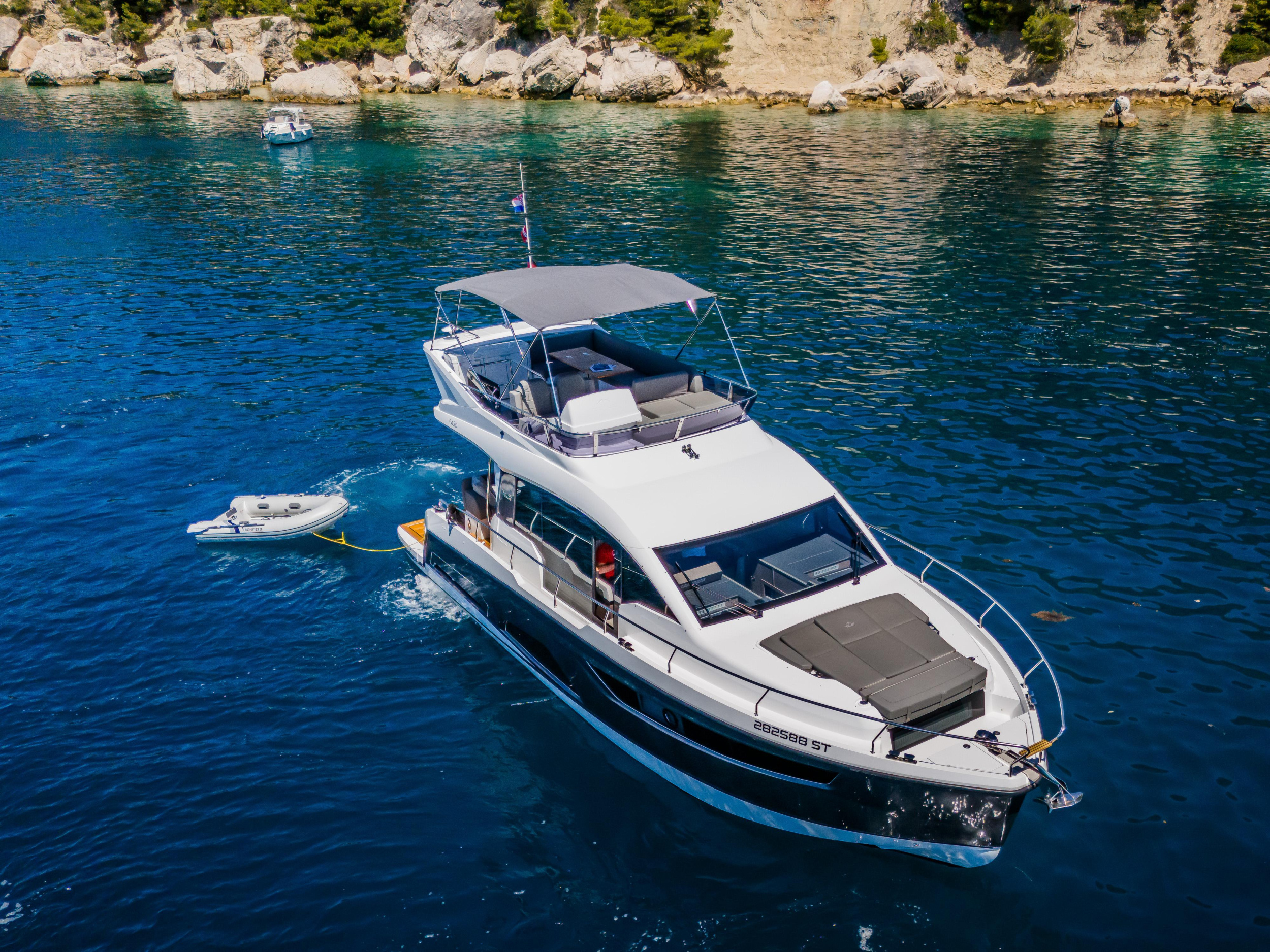 Sealine F430 — photo 6