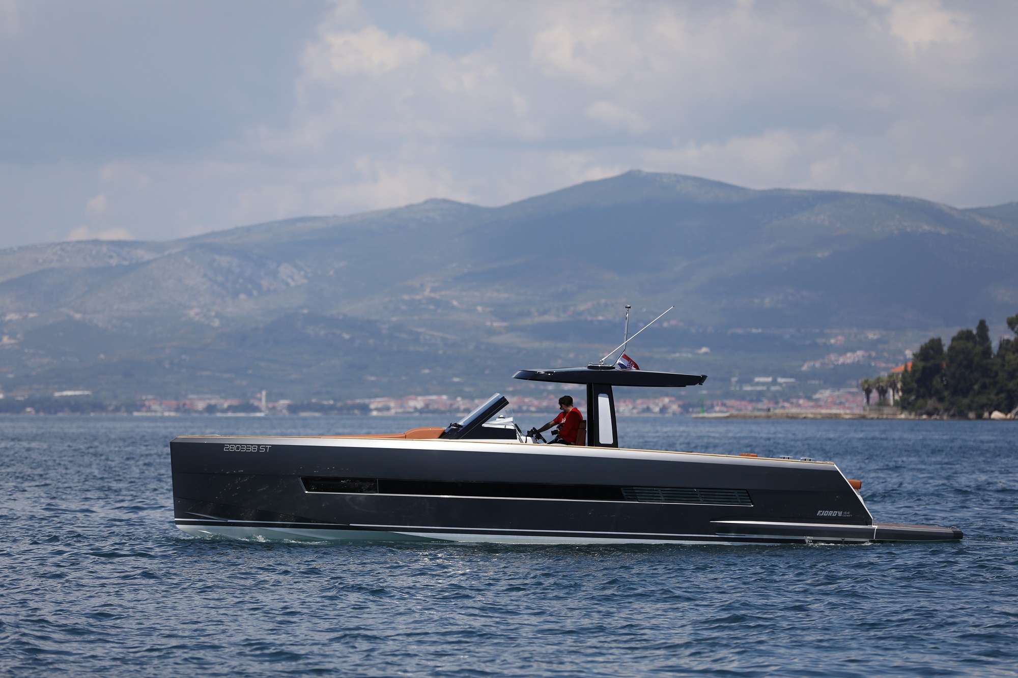 Fjord 44 Open — photo 3