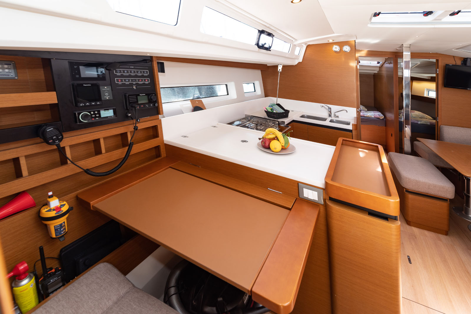 Sun Odyssey 440 - 4 cab. — photo 17