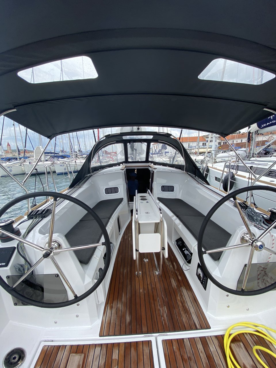 Sun Odyssey 349 - 3 cab. — photo 3