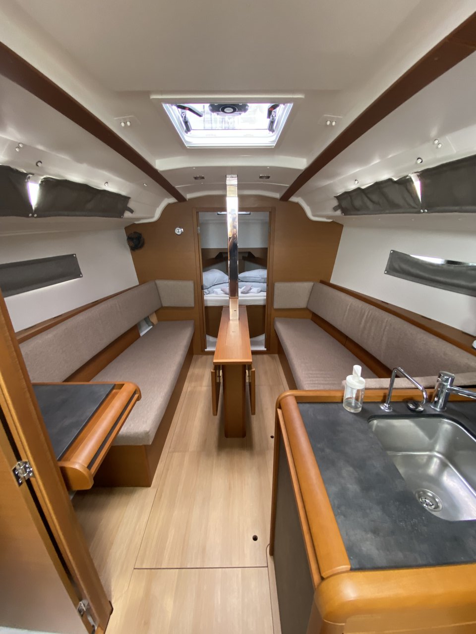 Sun Odyssey 349 - 3 cab. — photo 4
