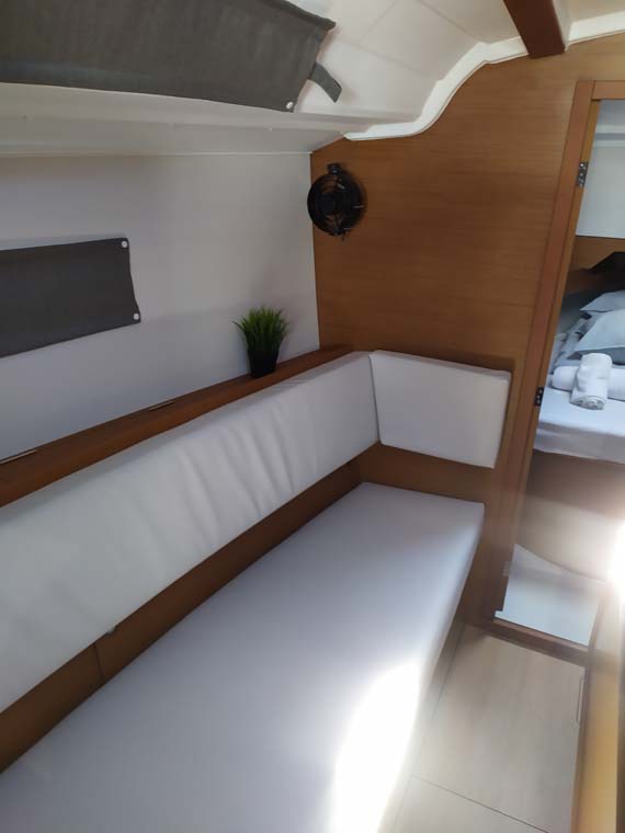 Sun Odyssey 349 - 3 cab. — photo 12
