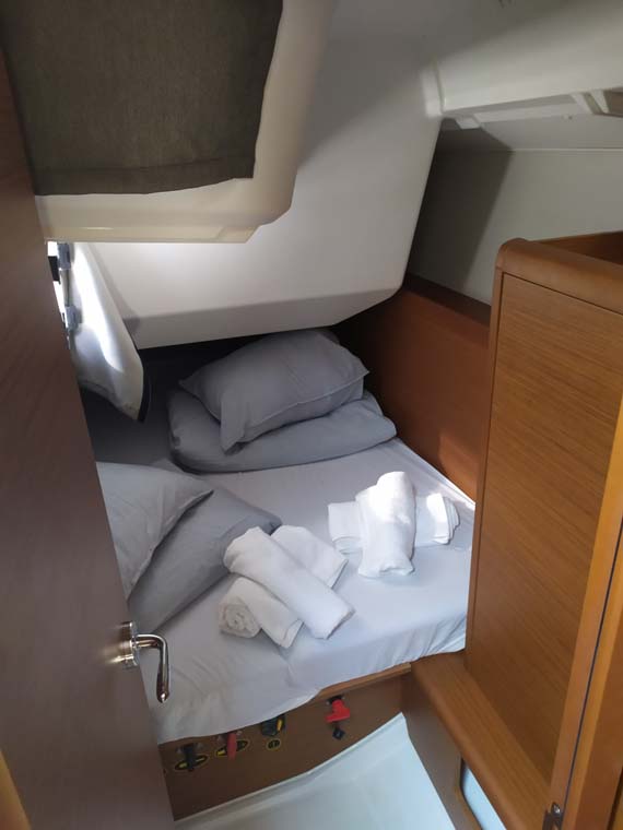 Sun Odyssey 349 - 3 cab. — photo 13