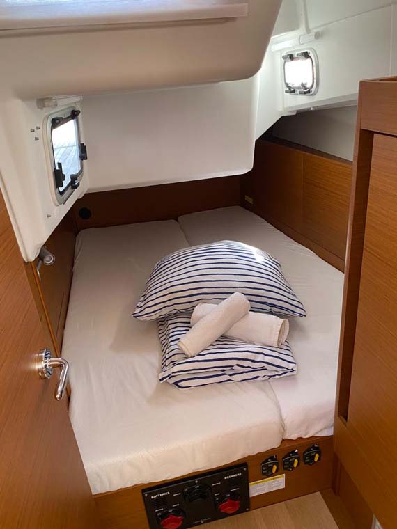 Sun Odyssey 410 - 3 cab. — photo 12