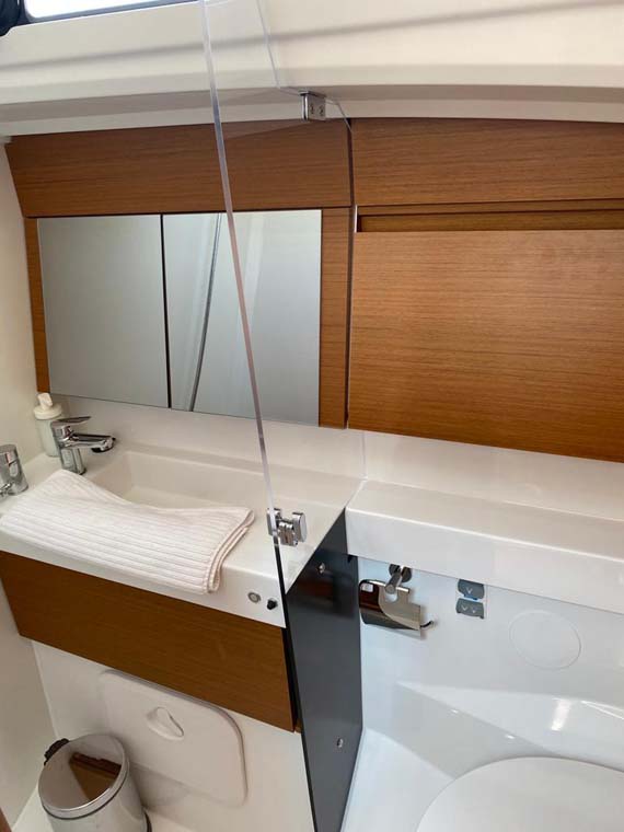 Sun Odyssey 410 - 3 cab. — photo 15
