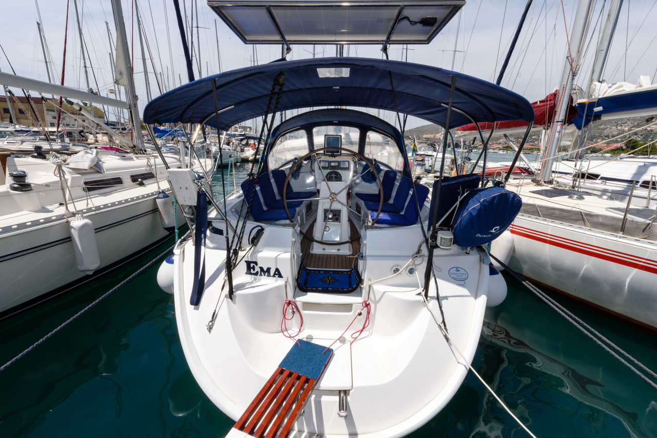 Bavaria 36 — photo 1