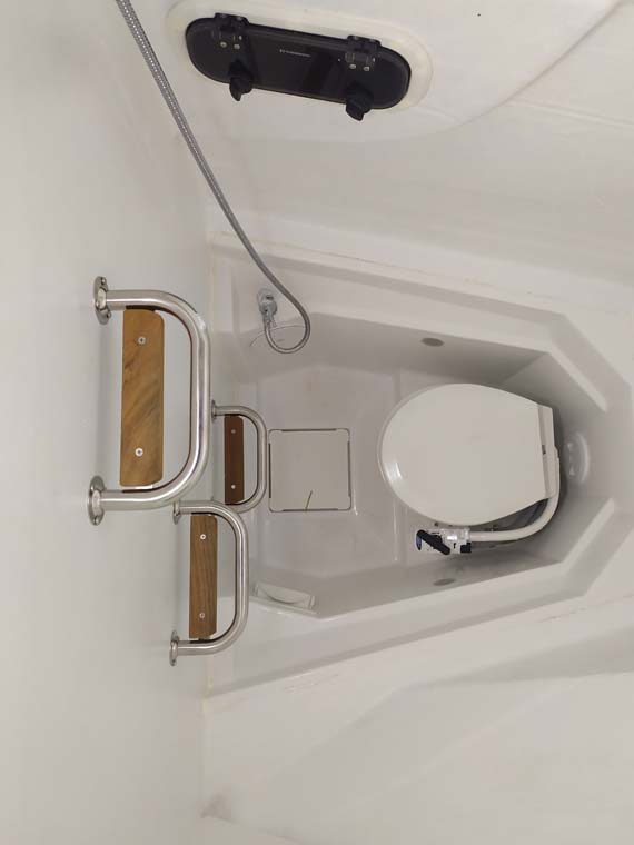 Bali 4.4 - 4 + 1 cab. — photo 20