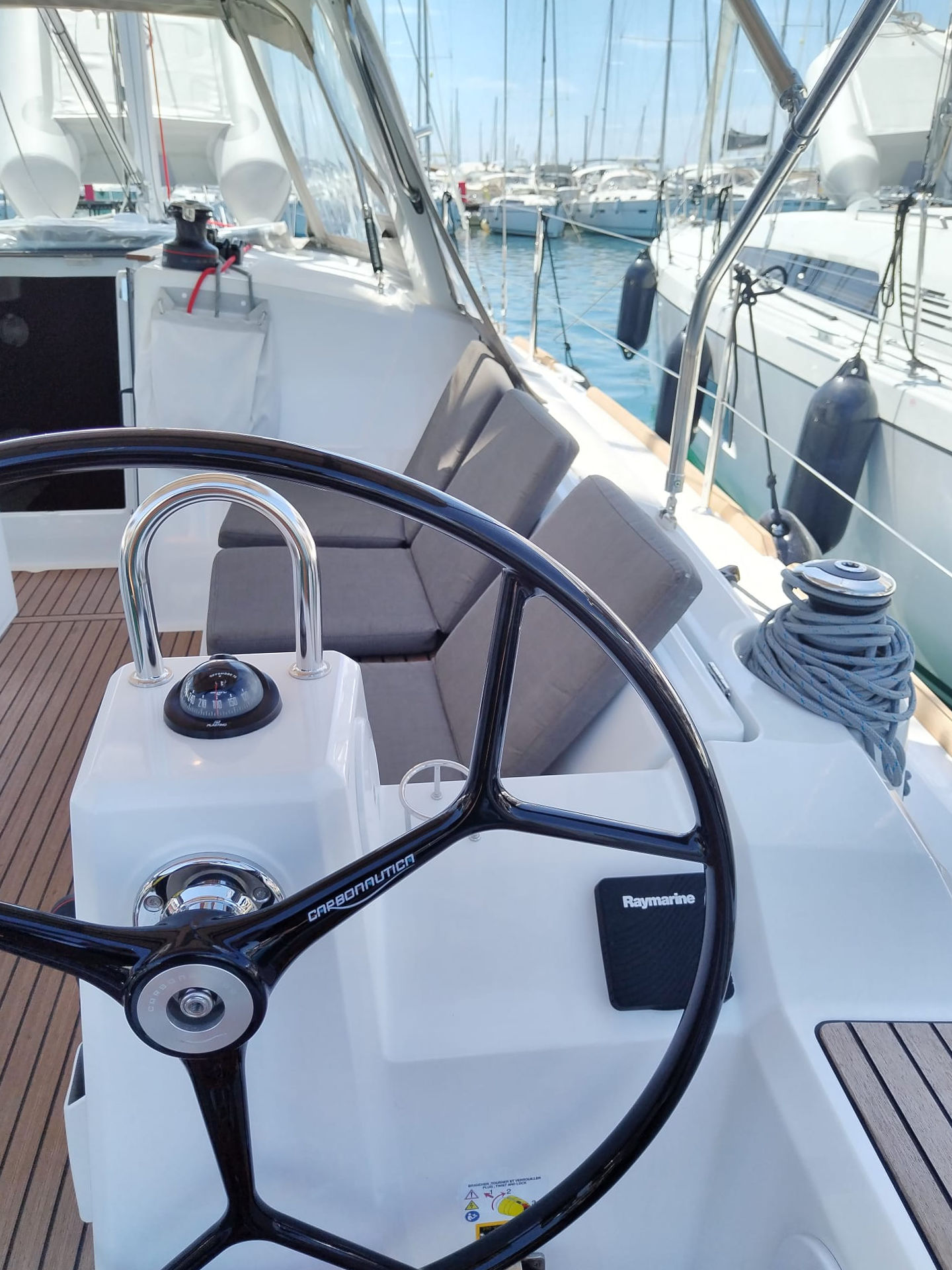 Oceanis 38.1 — photo 6