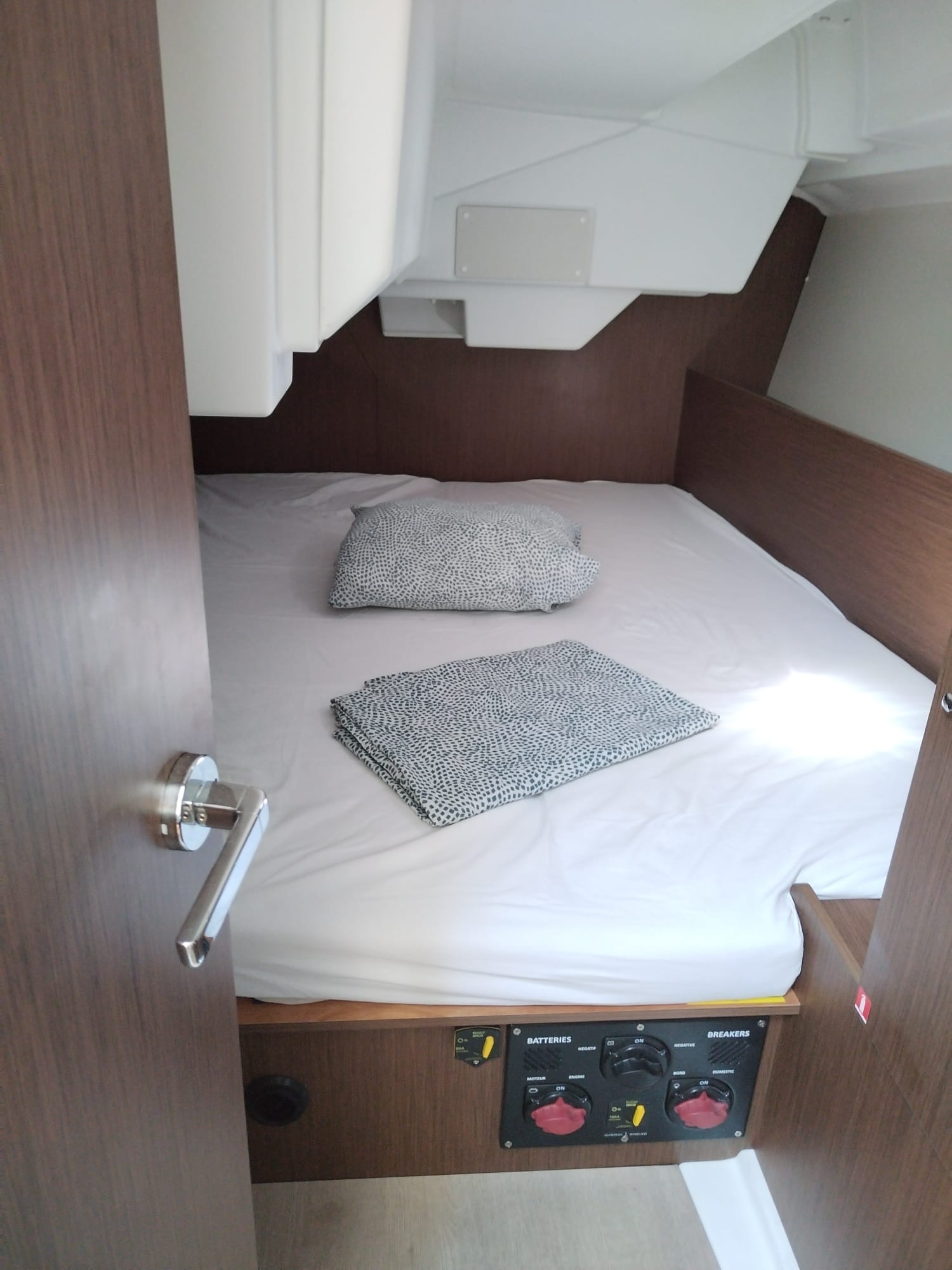 Oceanis 38.1 — photo 13