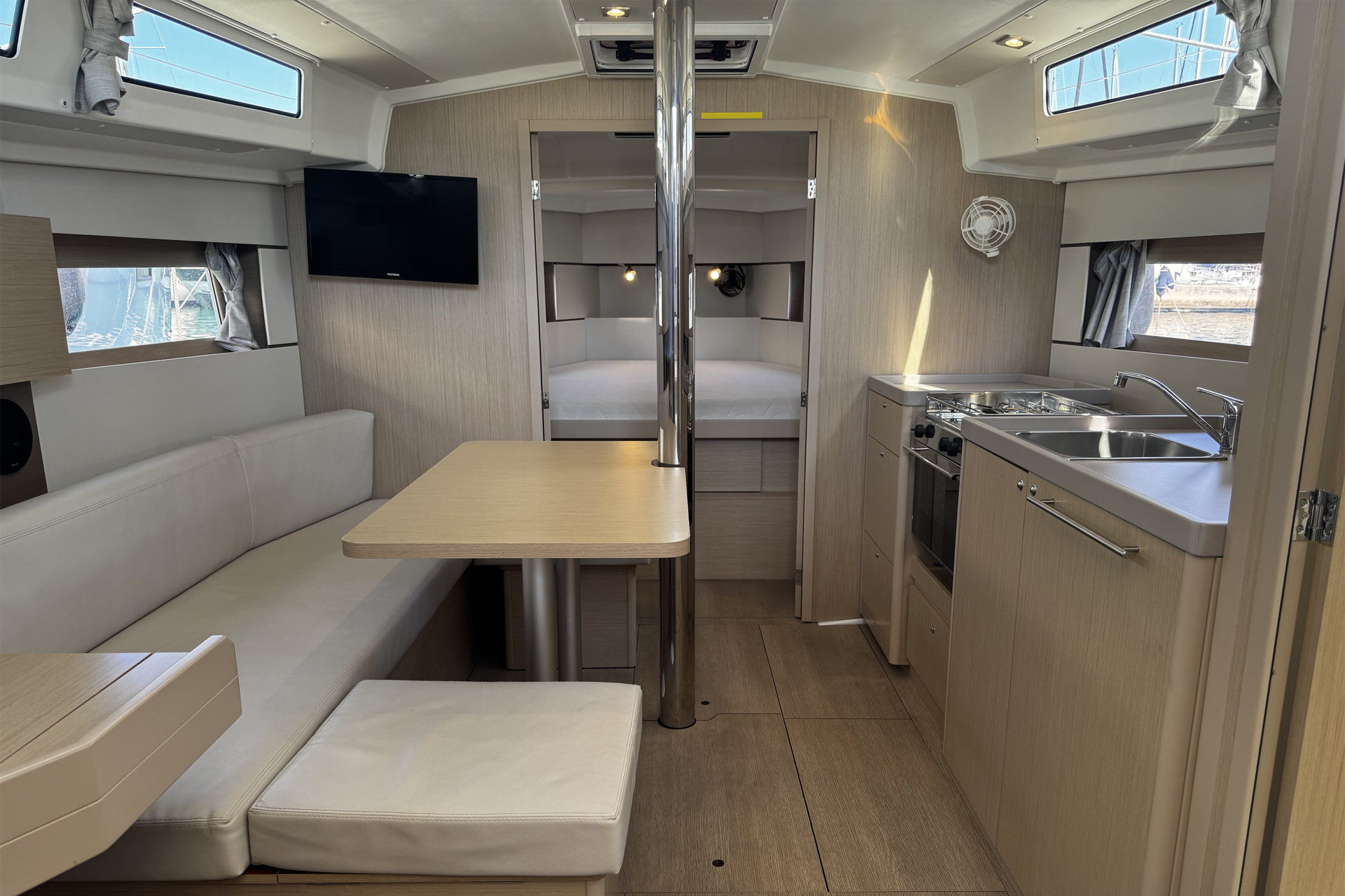 Oceanis 38.1 - 2 cab. — photo 9