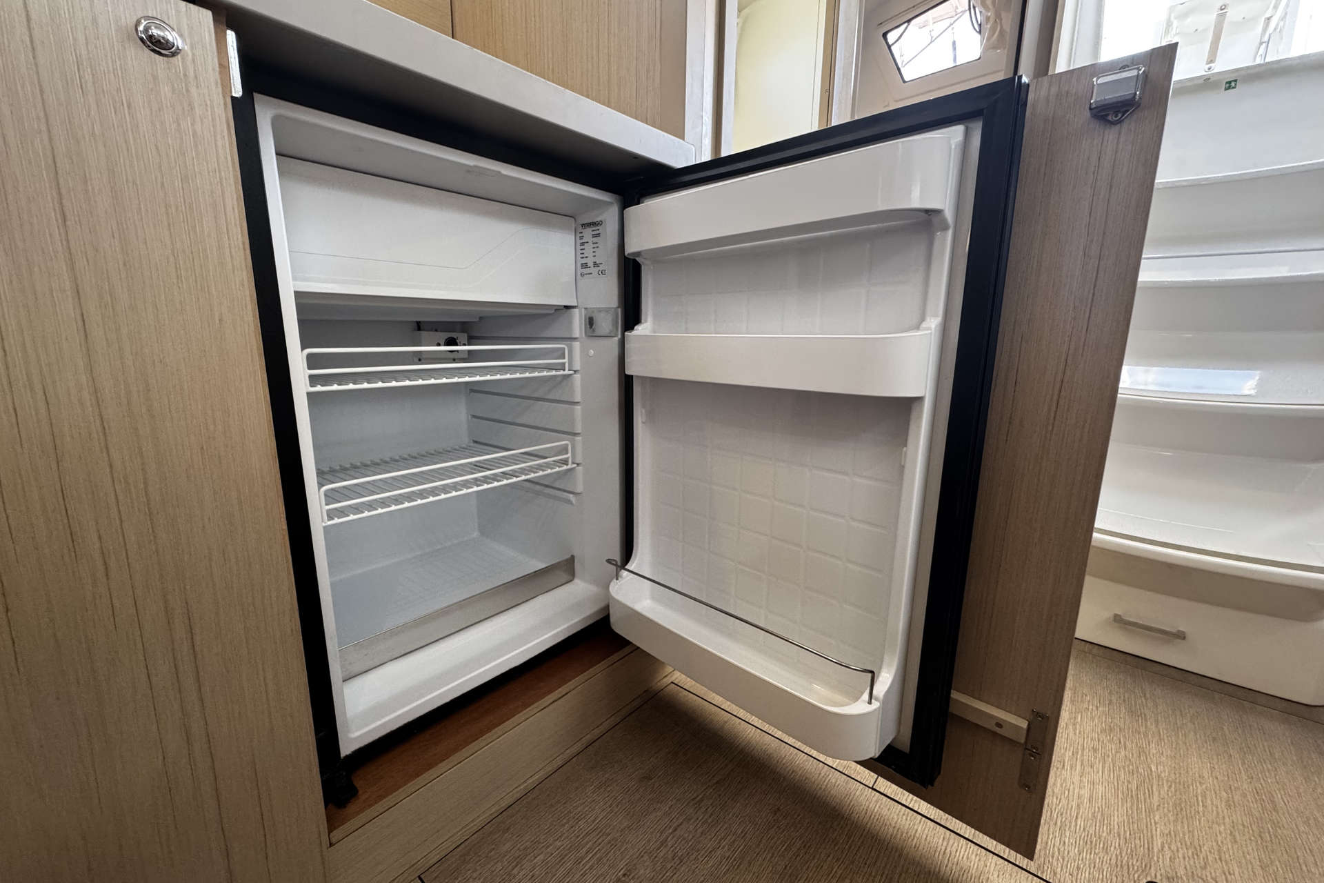 Oceanis 38.1 - 2 cab. — photo 11