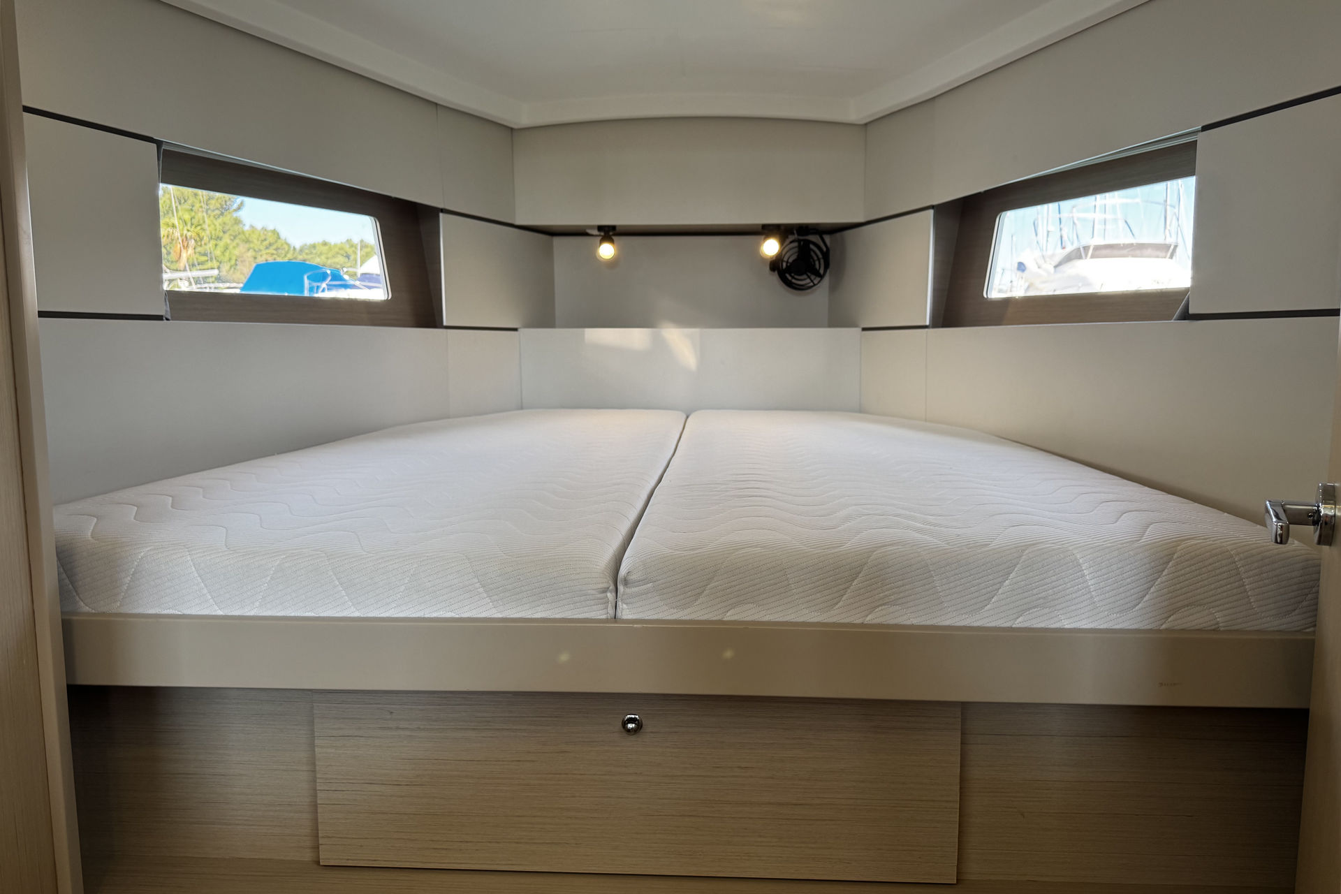 Oceanis 38.1 - 2 cab. — photo 12
