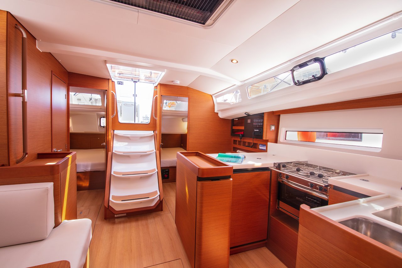 Sun Odyssey 440 - 4 cab. — photo 11
