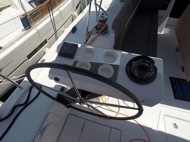 Dufour 470 - 4 cab. — photo 7