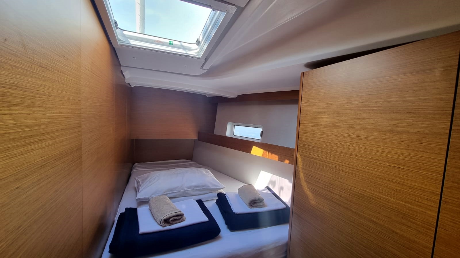Sun Odyssey 490 - 5 + 1 cab. — photo 36
