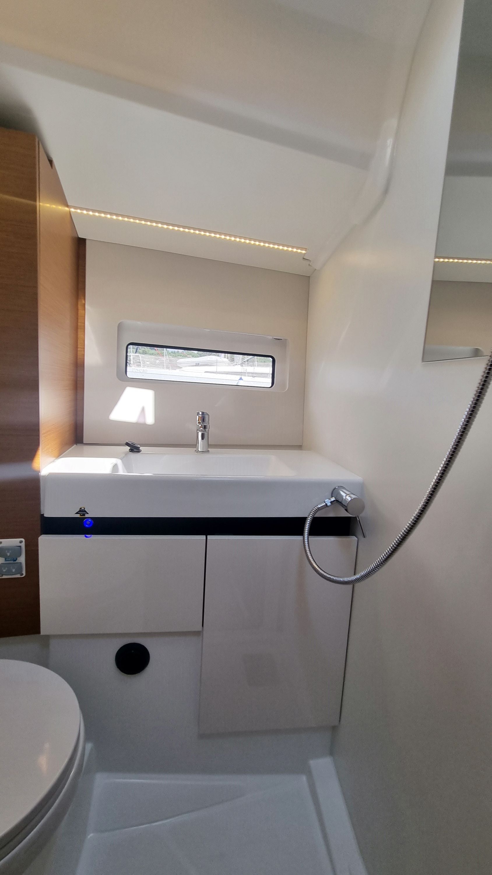 Sun Odyssey 490 - 5 + 1 cab. — photo 52