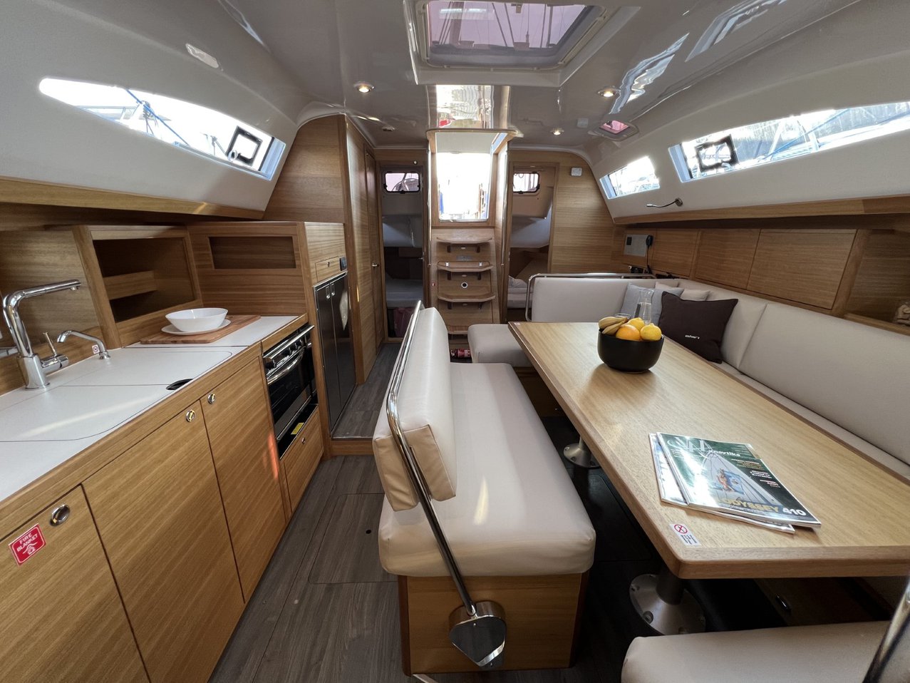 Elan Impression 45.1 - 3 cab. — photo 26