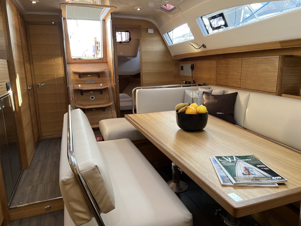 Elan Impression 45.1 - 3 cab. — photo 27