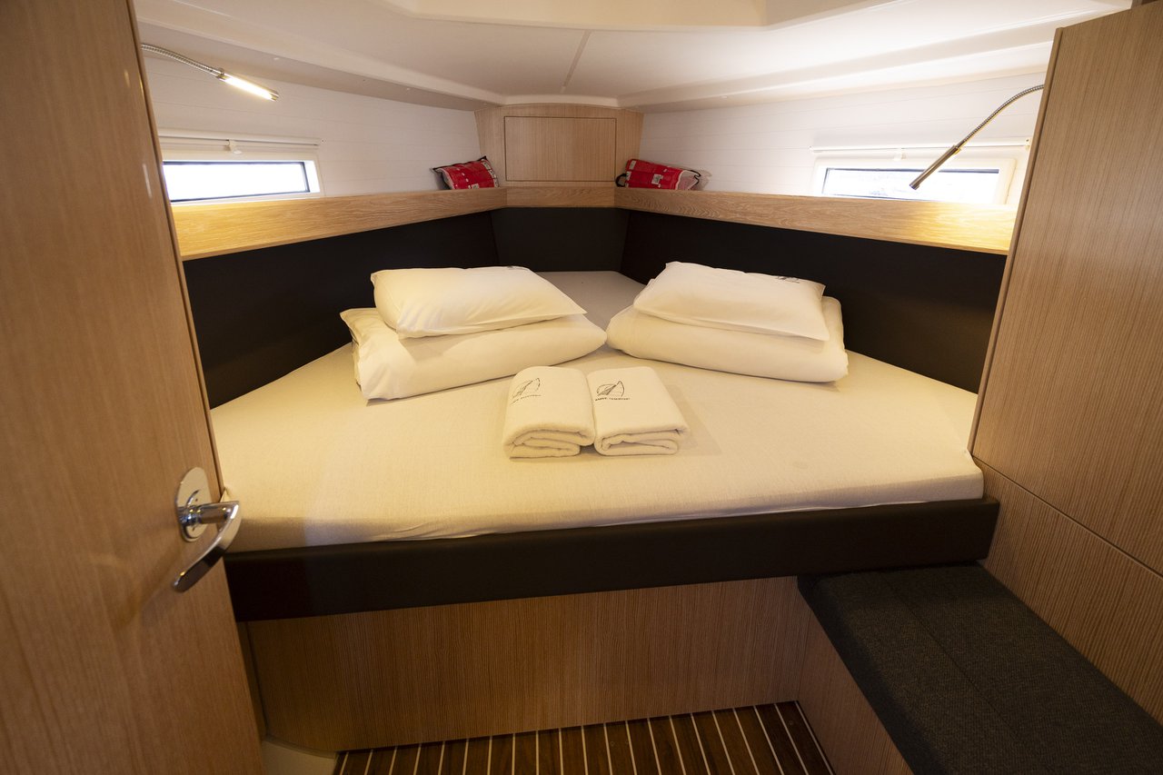 Bavaria Cruiser 37 Style — photo 37