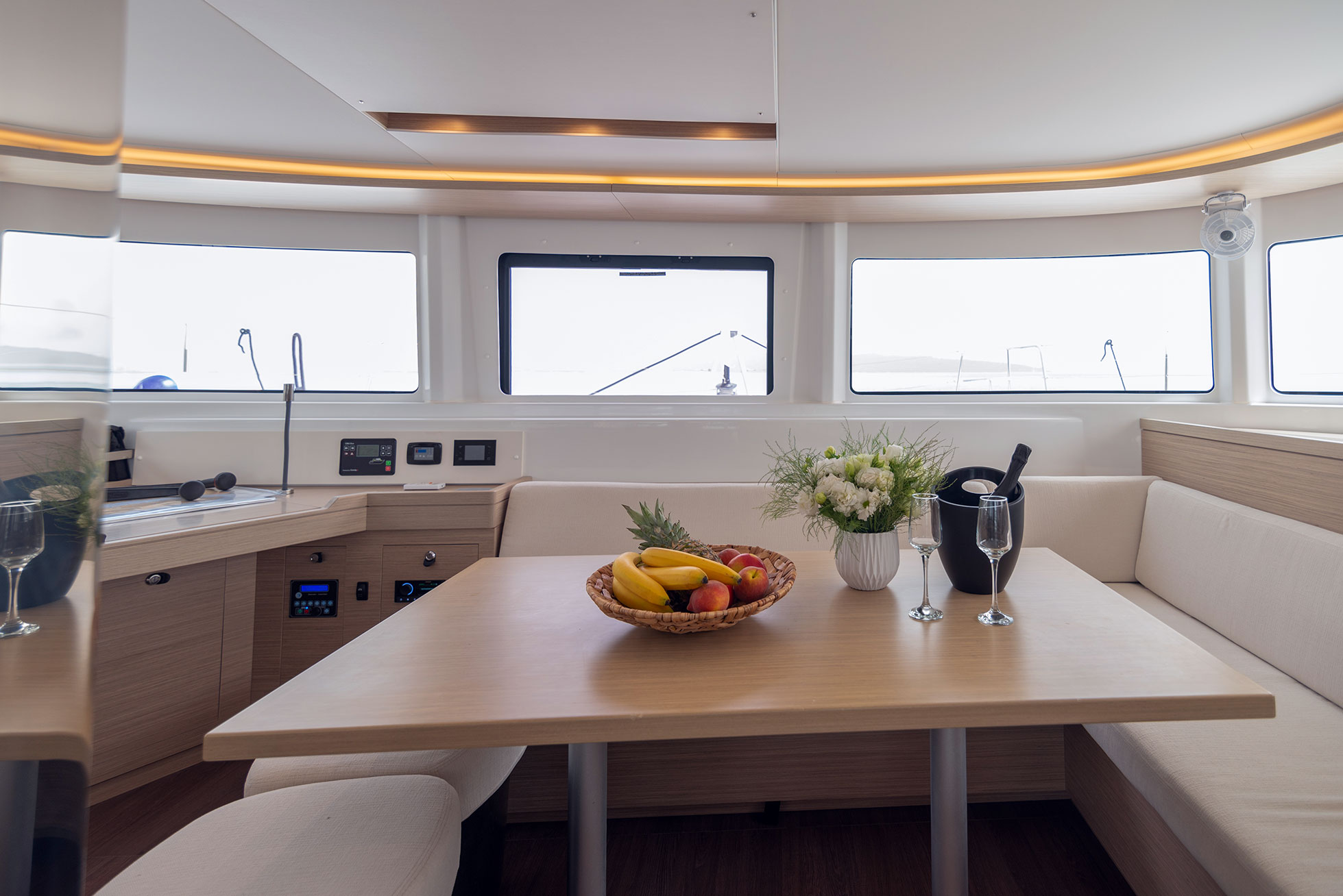 Lagoon 46 - 4 + 2 cab. — photo 16