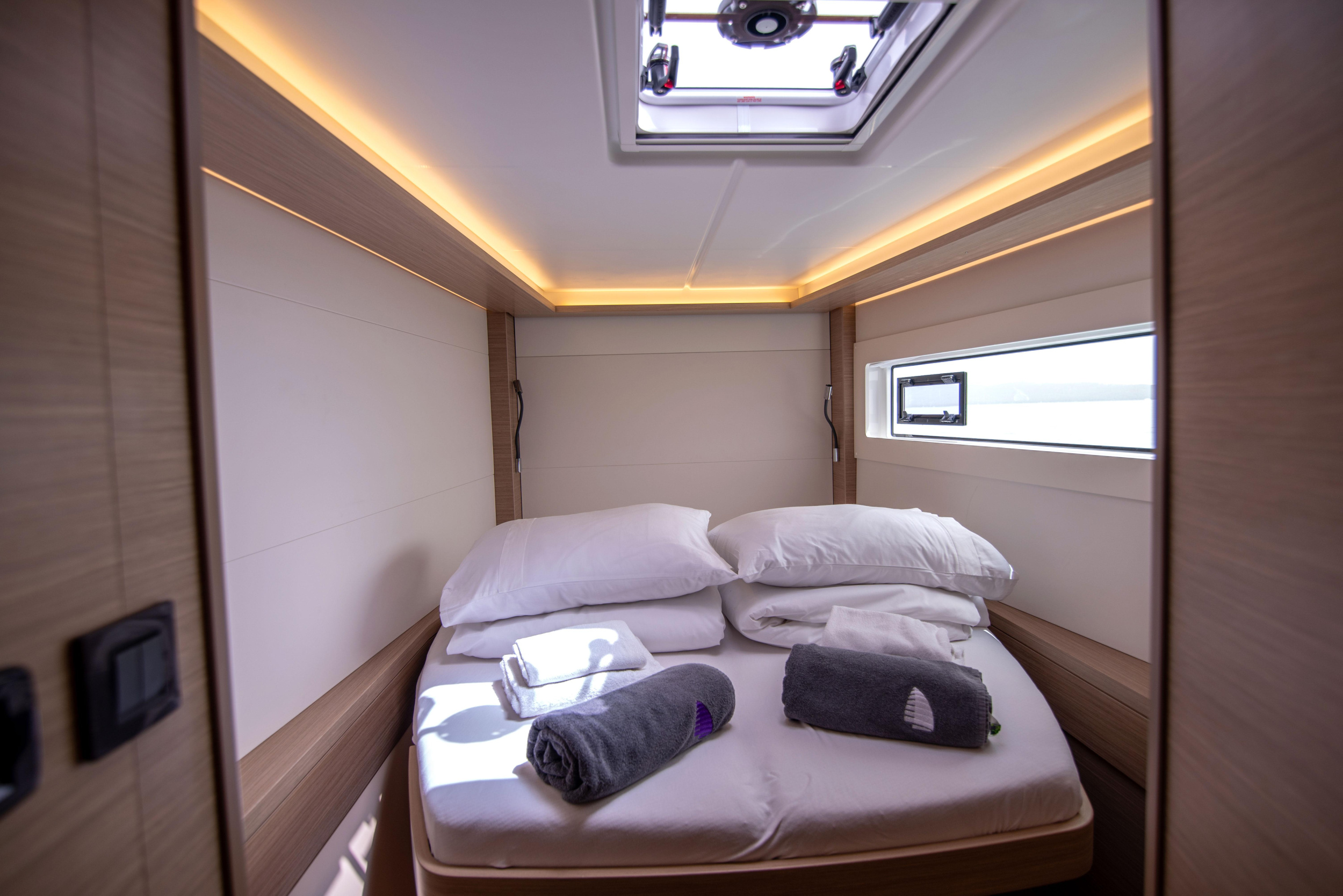 Lagoon 46 - 4 + 2 cab. — photo 17