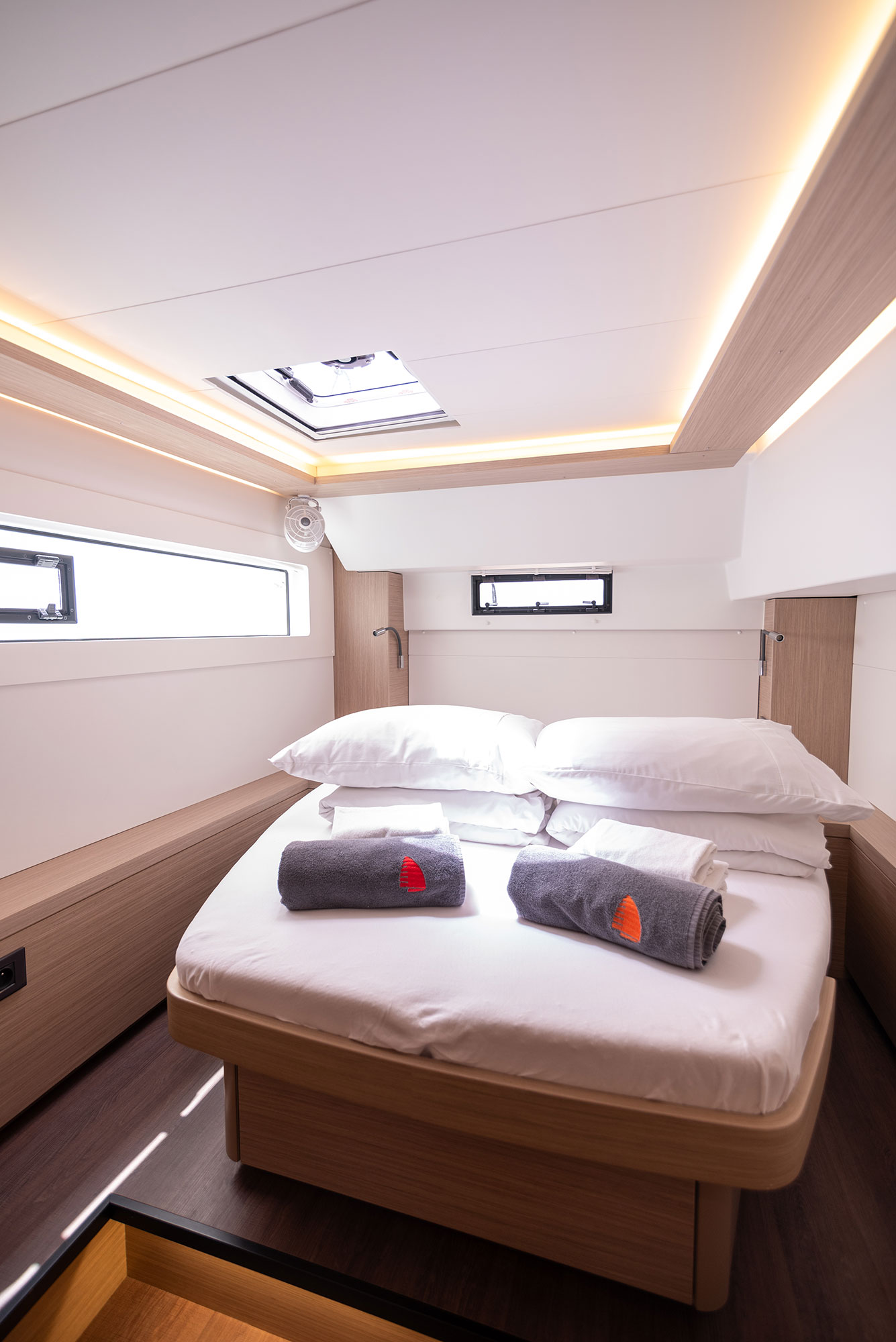 Lagoon 46 - 4 + 2 cab. — photo 19