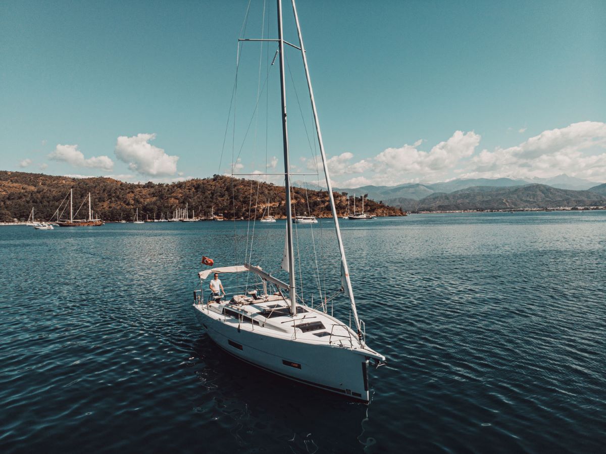 Dufour 390 — photo 16