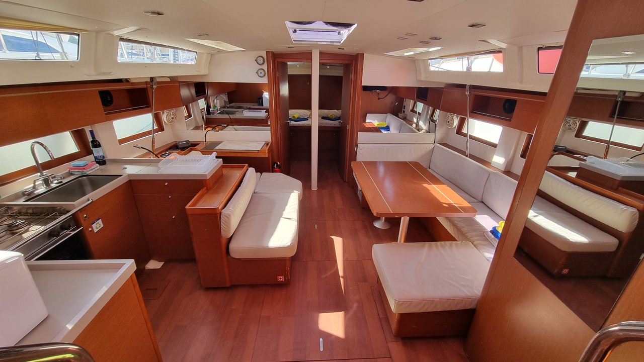 Oceanis 51.1 - 5 + 1 cab. — photo 17